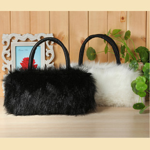 2016 new autumn and winter fur women's bag cute imitation rabbit fur shoulder messenger bag factory direct