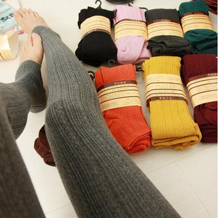 Autumn and winter warm thick thick line pantyhose solid color small twist foot pants ladies leggings manufacturers wholesale