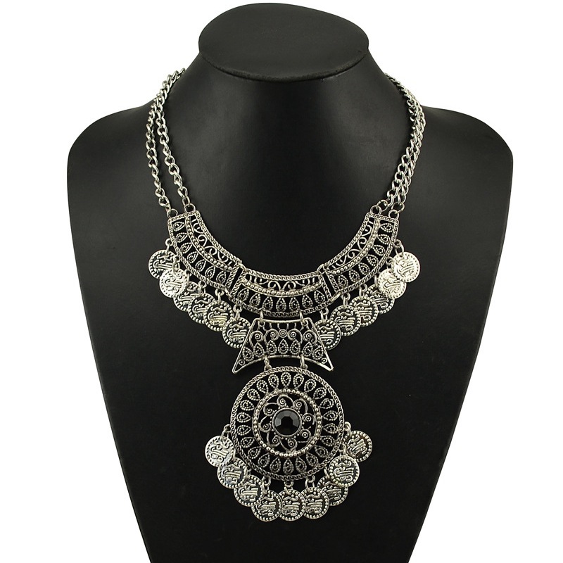 Factory direct European and American fashion personality retro exaggerated luxury tassel coins gem necklace hot new