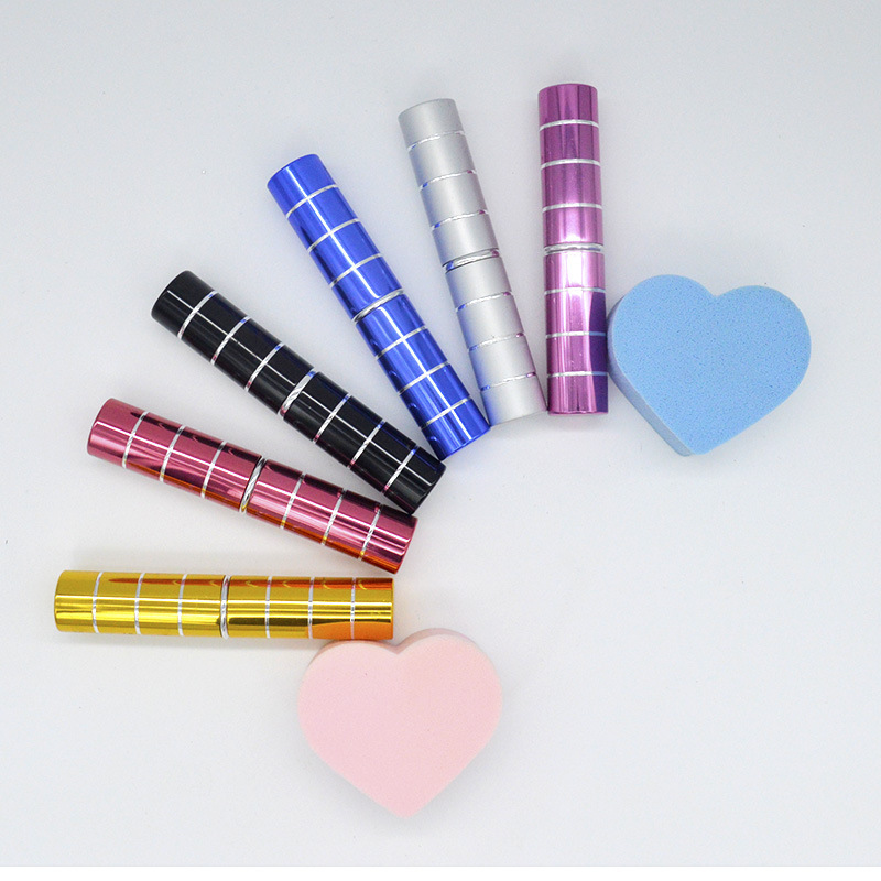 Factory Straight Cosmetic Brush Metal Telescopic Brush Bulk Corrugated Silk Nylon Hair Portable Telescopic Brush Blush Brush