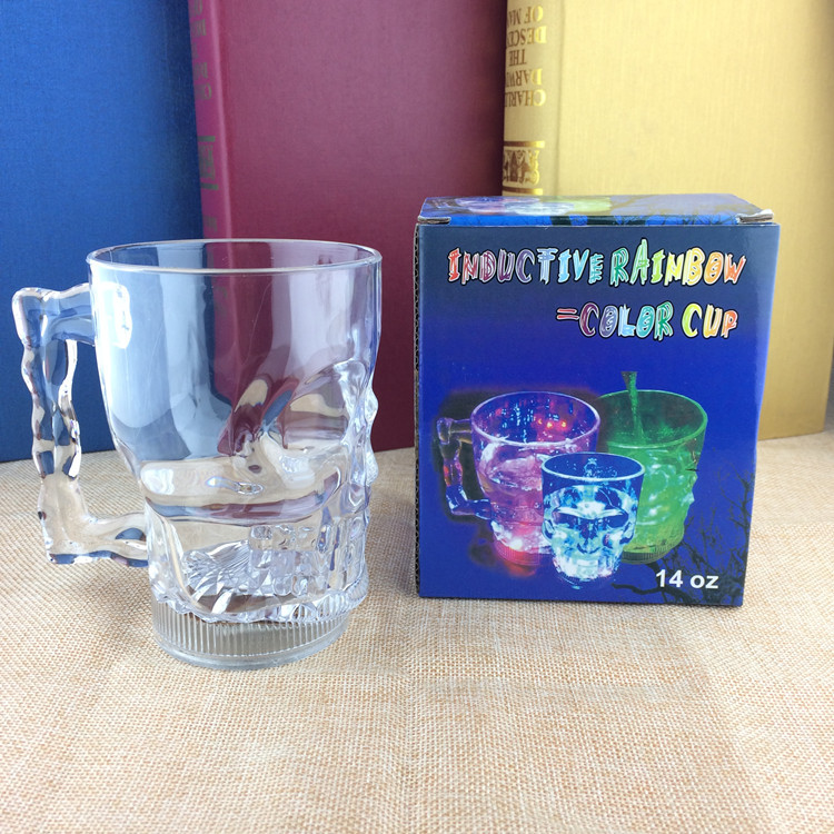 Colorful luminous induction Cup LED colorful flash big Ghost Head beer cup into the water both bright induction small skull cup