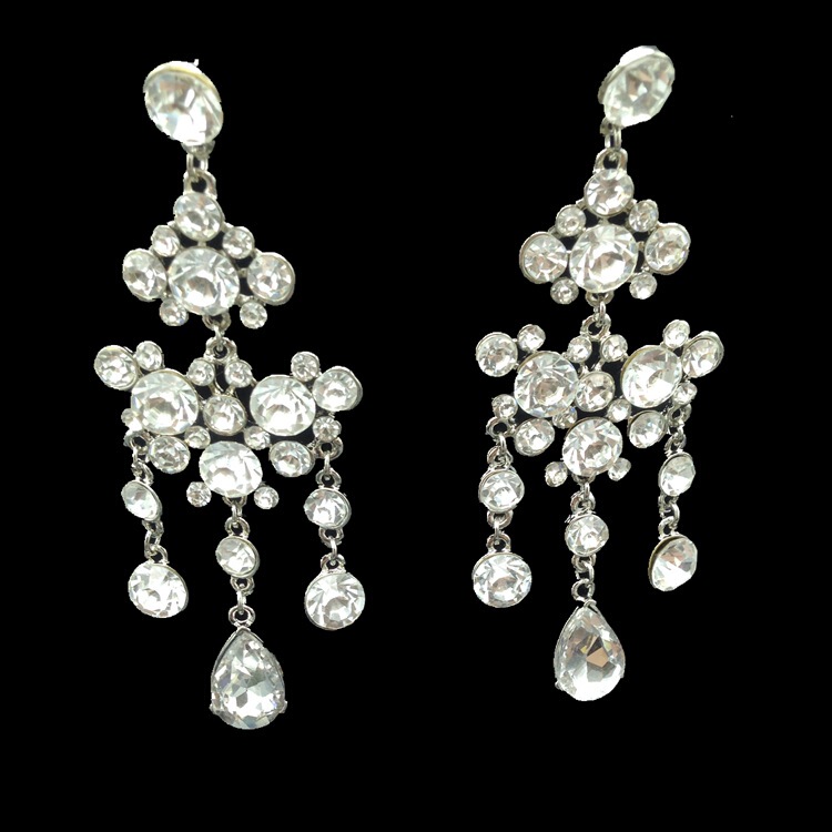 新商品の花嫁のアクセサリーは欧米の大きいネックレスのイヤリングのセットのウェディングドレスのアクセサリーです。|undefined