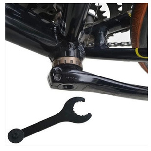Bicycle integrated central shaft wrench bicycle repair tool wrench repair maintenance disassembly tool
