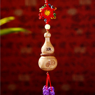 Factory direct hanging peach wood gourd car hanging gourd can be unscrewed