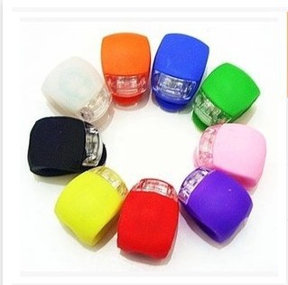 5th Generation Frog Lamp Silicone Bicycle Frog Lamp Night Cycling Equipment Tail Light Beetle 2032