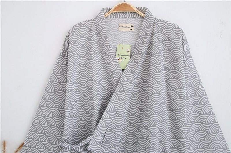 Cotton double-layer gauze nightgown men's bathrobe spring/summer autumn one-piece pajamas thin mid-length home wear