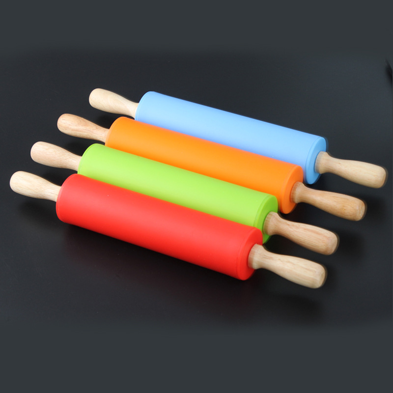 Wholesale 29cm baking tools silicone rolling pin solid wood handle roller non-stick rolling pin stick flour stick