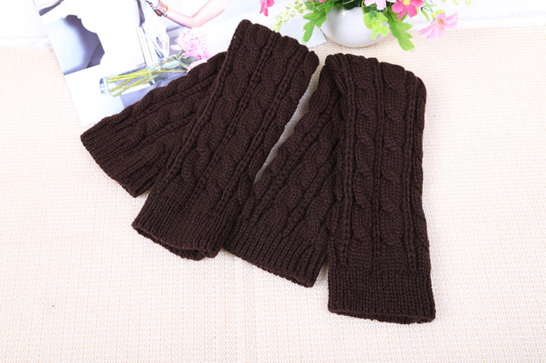 Yifan Autumn and Winter Outdoor Travel Warm Cold-proof Solid Color Twist Long Half-finger Elastic Sleeve Knitted Arm Cover for Women_voghion.com