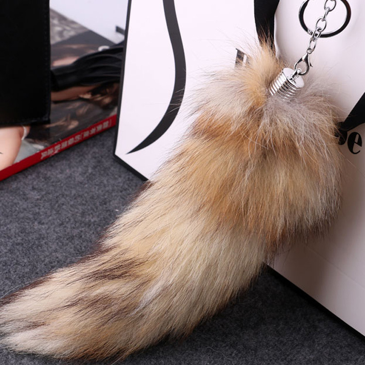 Manufacturer wholesale wish hot selling extra large fox tail keychain ladies pendant car keychain bag pendant