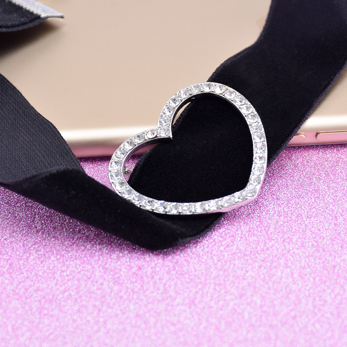 BA147 Fashion Necklace European and American New Foreign Trade Exaggerated Diamond-studded Peach Heart Fleece Simple Neck Chain Collar