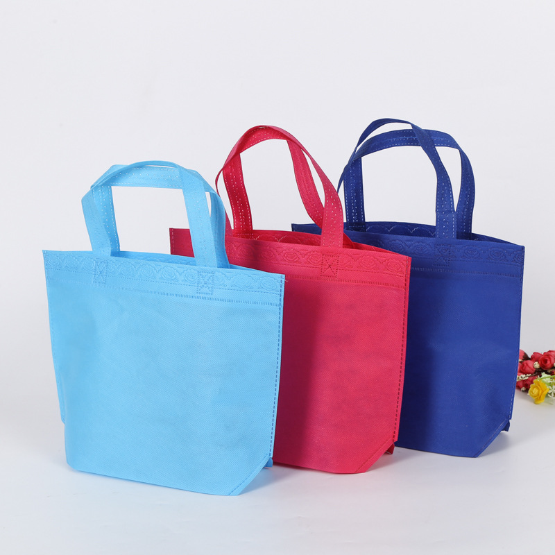 Making non-woven bags printed logo coated shopping non-woven packaging bags hot pressing color non-woven tote bags