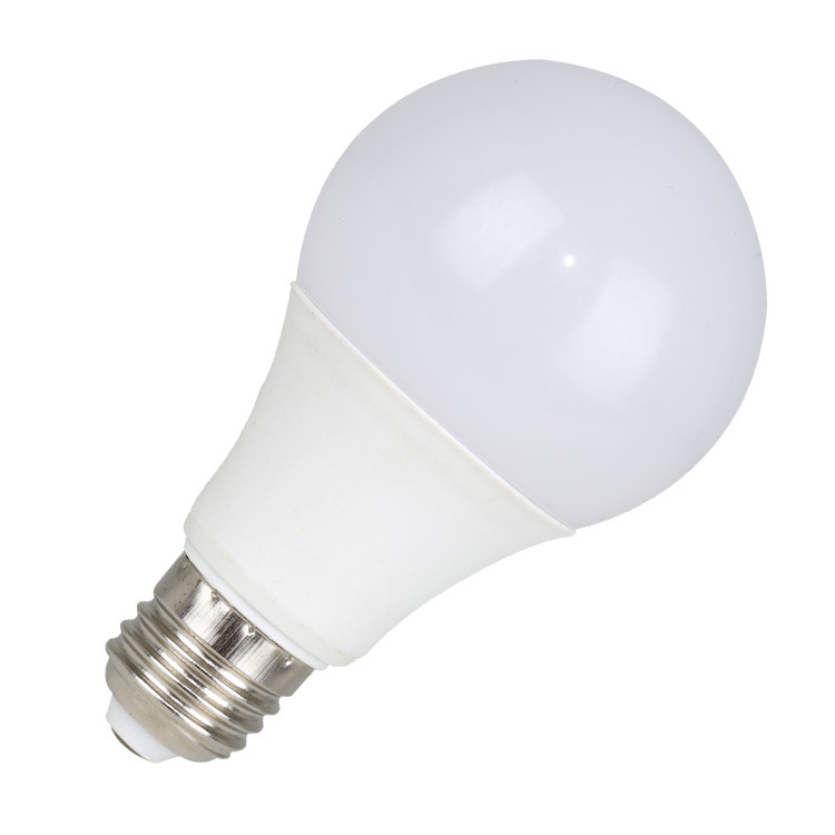 Factory wholesale plastic aluminum LED bulb yellow white light super bright energy-saving lamp E27 screw bayonet home bulb