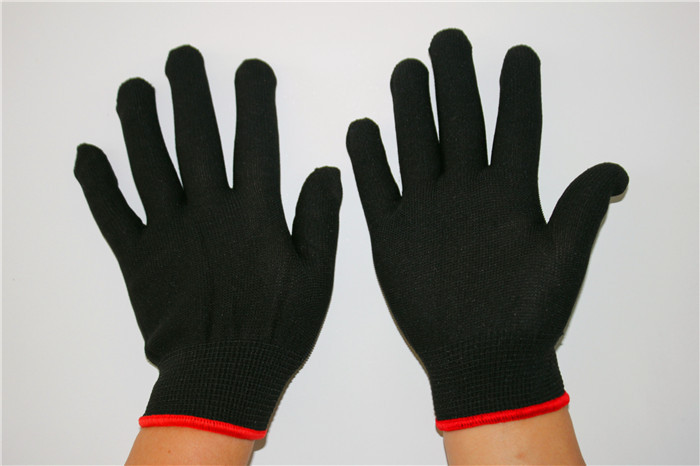 Factory wholesale small size black 13-pin nylon gloves embryo breathable anti-wear work labor protection gloves