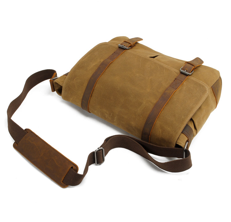 Vintage Canvas Shoulder Bag Casual Crossbody Men's Bag Wax Waterproof Canvas Computer Bag with Crazy Horse Leather Postman Bag_voghion.com