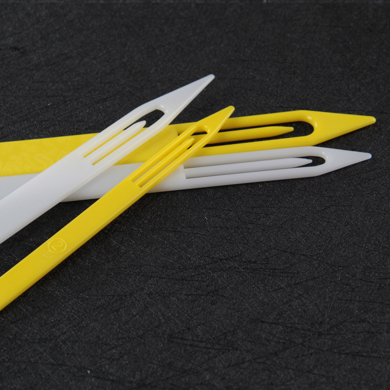 Factory wholesale woven net fishing net bamboo shuttle plastic woven net shuttle repair net shuttle preparation tool