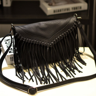 Factory Strap Trendy Women's Casual Trendy Women's Hahe Envelope Tassel Bag Fashion Shoulder Crossbody Bag Guangzhou Women's Bag