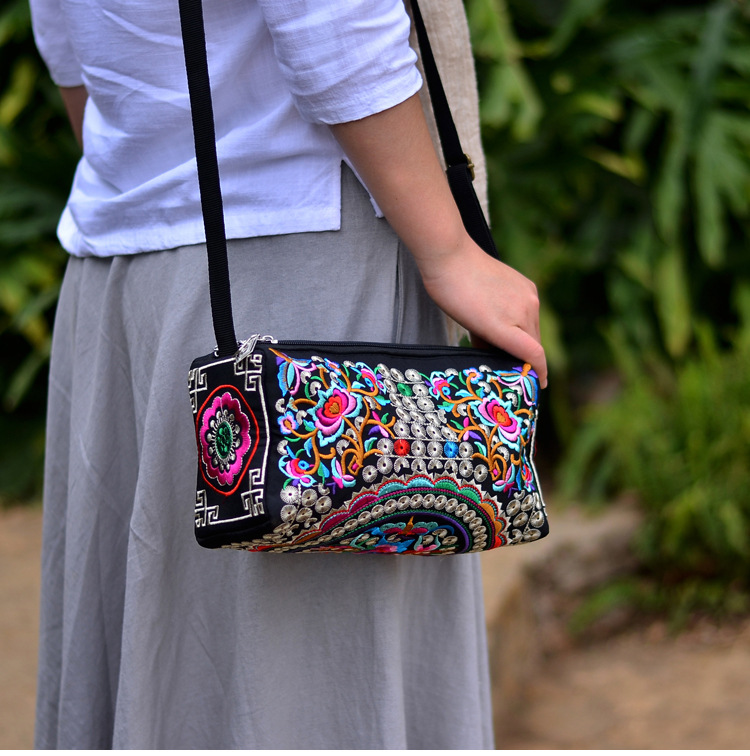 2023 New Yunnan Ethnic Style Embroidery Bag Crossbody Bag Three-zipper Double-sided Embroidery Bag Women's Shoulder Crossbody Bag