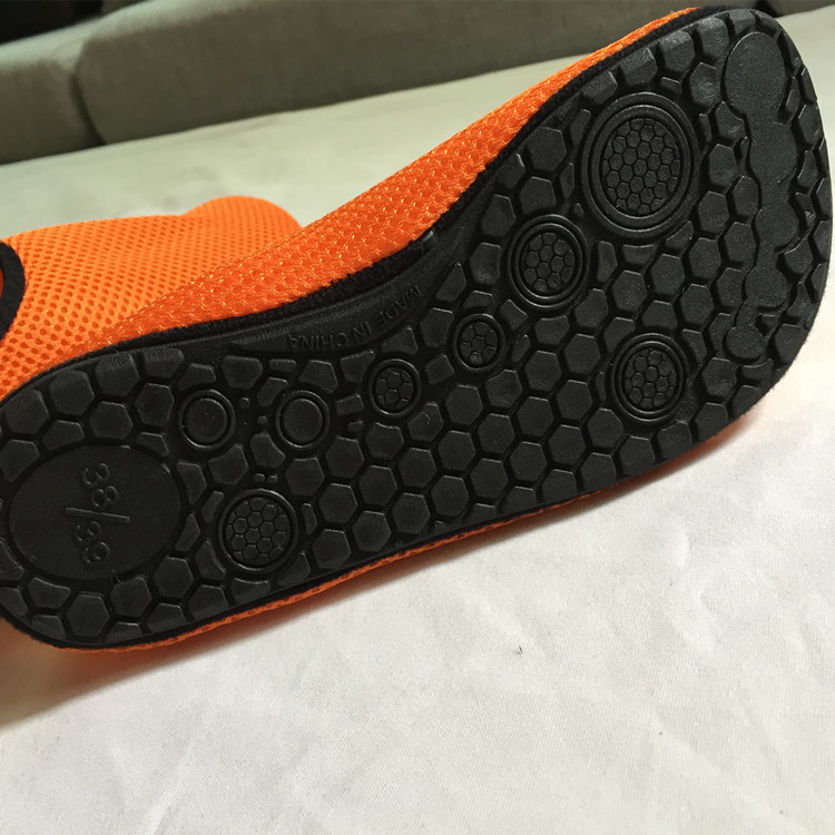 Summer skin shoes men's and women's swimming shoes breathable beach shoes non-slip plus size mesh cloth shoes manufacturers wholesale