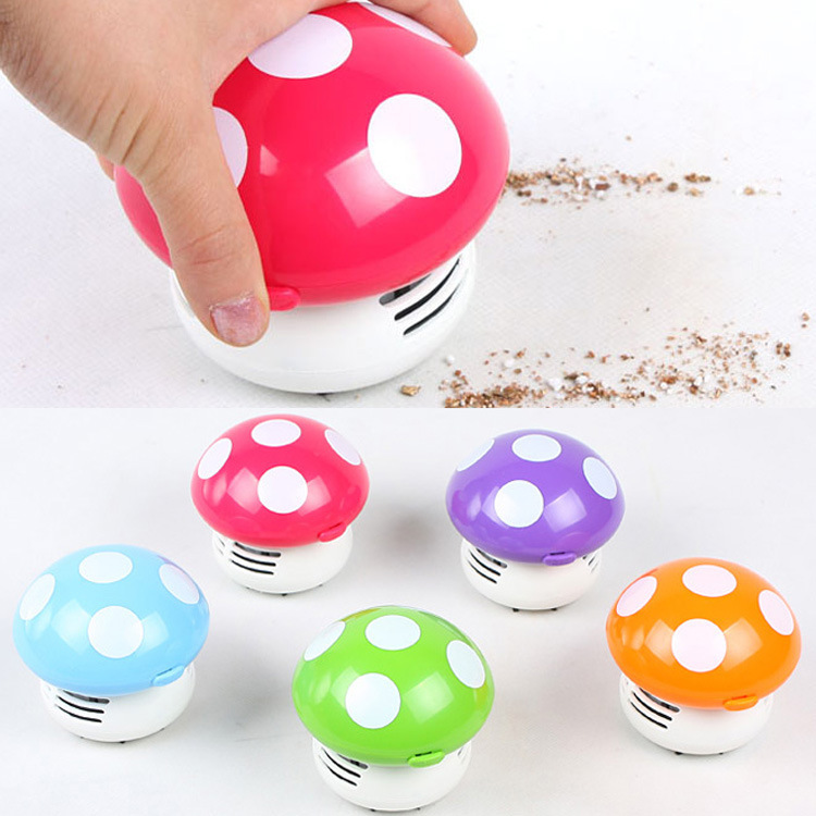 Creative cartoon mushroom desktop vacuum cleaner cute fashion mini cleaner mushroom desktop keyboard dust collector