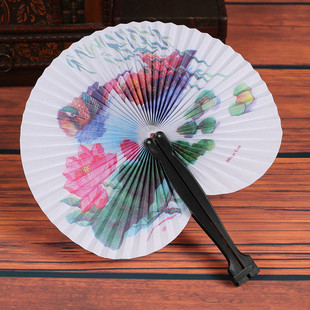 Factory direct Chinese style mini paper fan folding fan retro flower and bird landscape painting folding fan travel fan