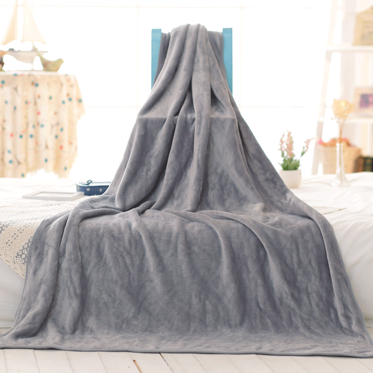 厂家直供三合一抱枕毯折叠毯电视毯纯色旅行毯空调午睡毯批发logo