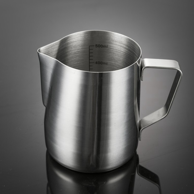 Thickened stainless steel with scale drawing jar milk bubble Cup Milk Cup Japanese style drawing Cup fancy coffee set