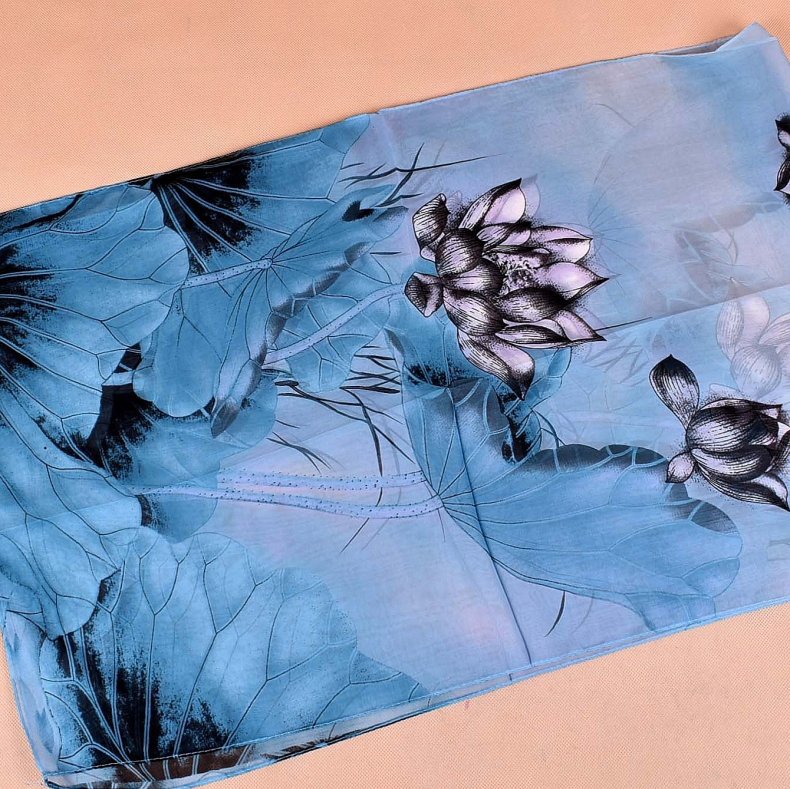 New classic European and American style lotus chiffon printed silk scarf wholesale Yiwu ladies long small scarf