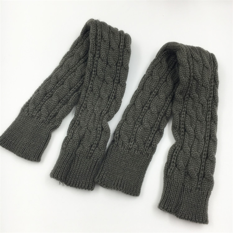 Yifan Autumn and Winter Outdoor Travel Warm Cold-proof Solid Color Twist Long Half-finger Elastic Sleeve Knitted Arm Cover for Women_voghion.com