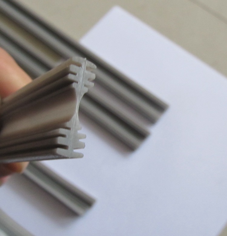 Boneless wiper silicone rubber strip wiper rubber strip boneless rubber strip 24 inch 26 inch 28 inch