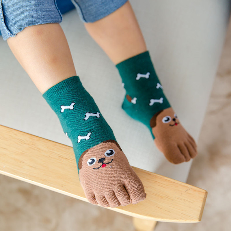 四季の子供の純綿の5本の指の靴下の男女の赤ちゃんの中筒の漫画の刺繍の動物の綿の指の靴下の3-7-12歳|undefined
