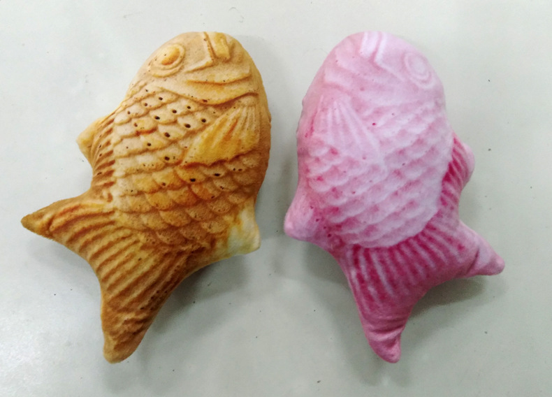 サーモン風味のイヌハッカのおもちゃ魚のぬいぐるみペットのおもちゃソフトかわいいキティ猫草パック|undefined