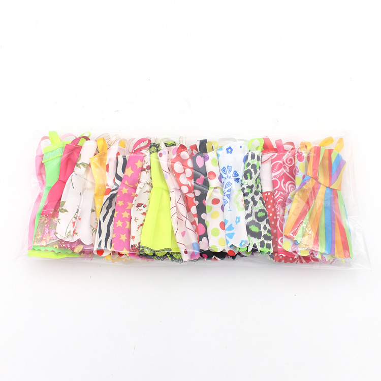 Yameng Le dress-up doll soft cloth short skirt clothes clothing wedding dress more than 20 optional models stable quality assurance
