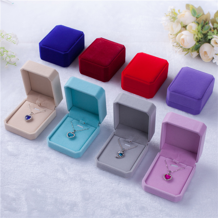 Flannel octagonal pendant box multicolor wholesale jewelry box necklace box wholesale logo factory direct sales