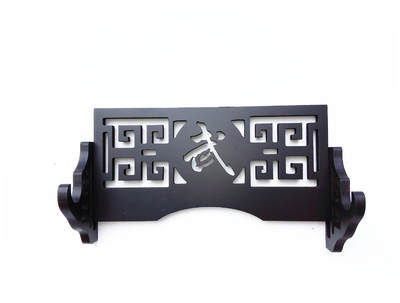 Cross-border classical hollow wall-mounted sword holder sword holder wall-mounted knife holder weapon display holder weapon holder gun holder