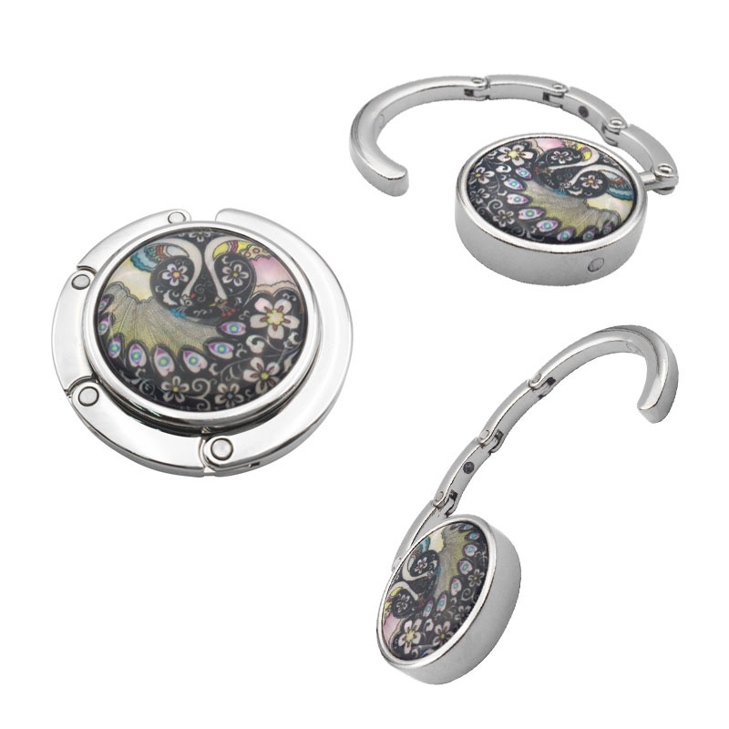 Spot Creative Imitation shell Peacock hanging hook hot creative round hanging bag machine table folding portable hook hook