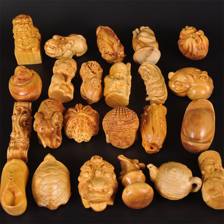 Wholesale authentic Taihang Yabai play walnut brave animal figure hand piece feng shui ornaments text play pendant