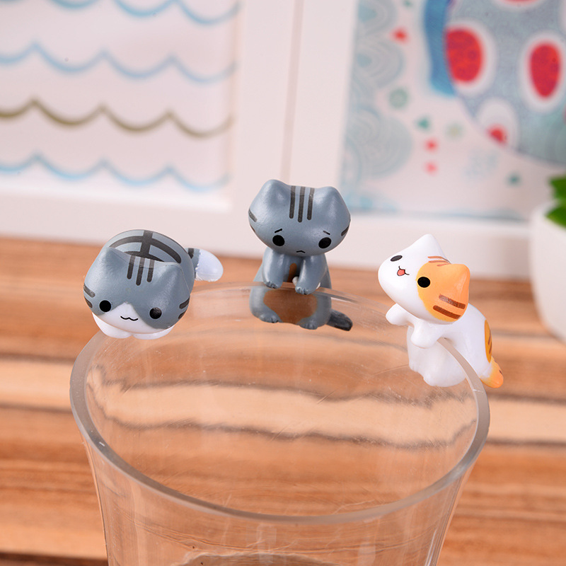 Cup edge hand-held doll prone cat can do Cup hanging ornaments cute cat 6 micro landscape decoration toys