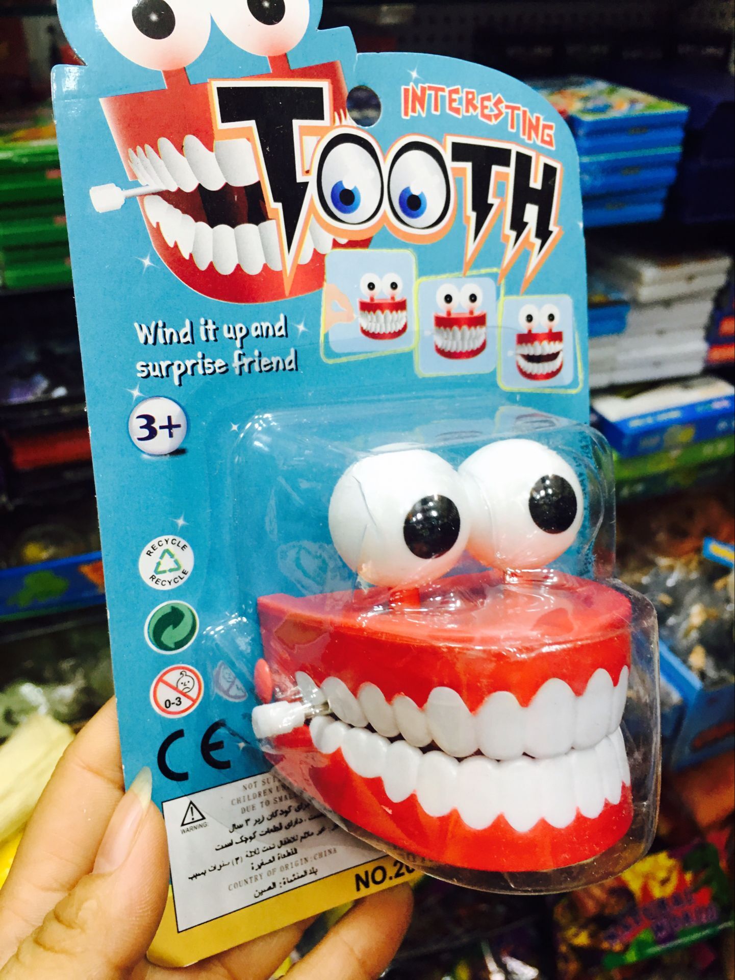 Chain Wind-up Teeth Jumping Trick Toys Halloween Toys Promotional Advertising Giveaway Gifts