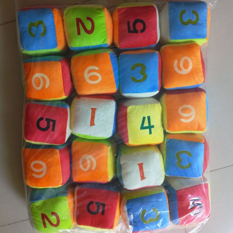 Creative dice plush toy children's game dice doll small toy manufacturers wholesale event gifts