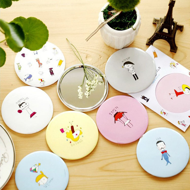Small mirror Korean cute cartoon mini makeup mirror portable small round mirror tinplate mini mirror
