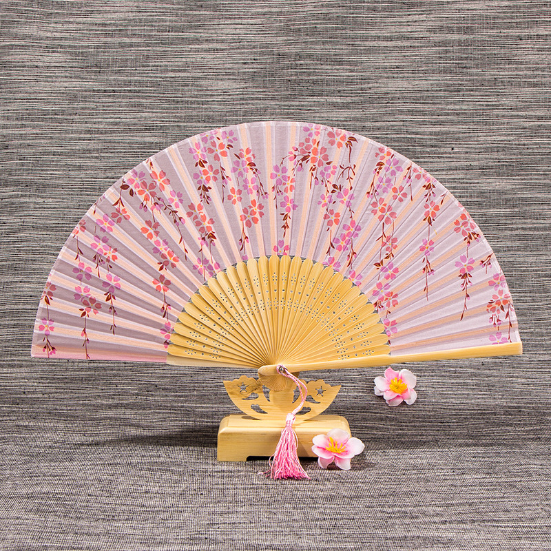 Silk fan Japanese high quality ladies silk gift folding fan antique dance cheongsam folding fan