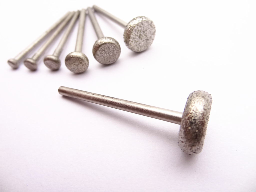 Round E-Needle Thallium Rolling Thallium Diamond Grinding Head Grinding Needle Round Pressure Wheel Carving Tool Jade Raw Stone Grinding Peeling