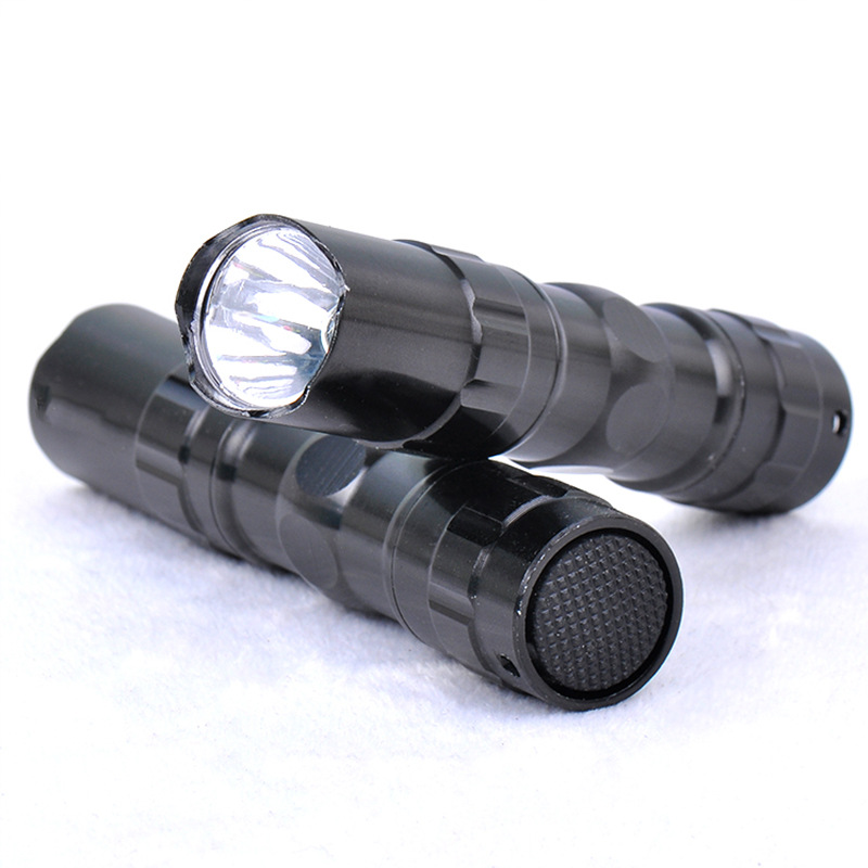 Wholesale gift aluminum alloy flashlight LED small flashlight mini flashlight outdoor small flashlight gift box