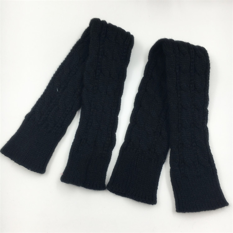 Yifan Autumn and Winter Outdoor Travel Warm Cold-proof Solid Color Twist Long Half-finger Elastic Sleeve Knitted Arm Cover for Women_voghion.com