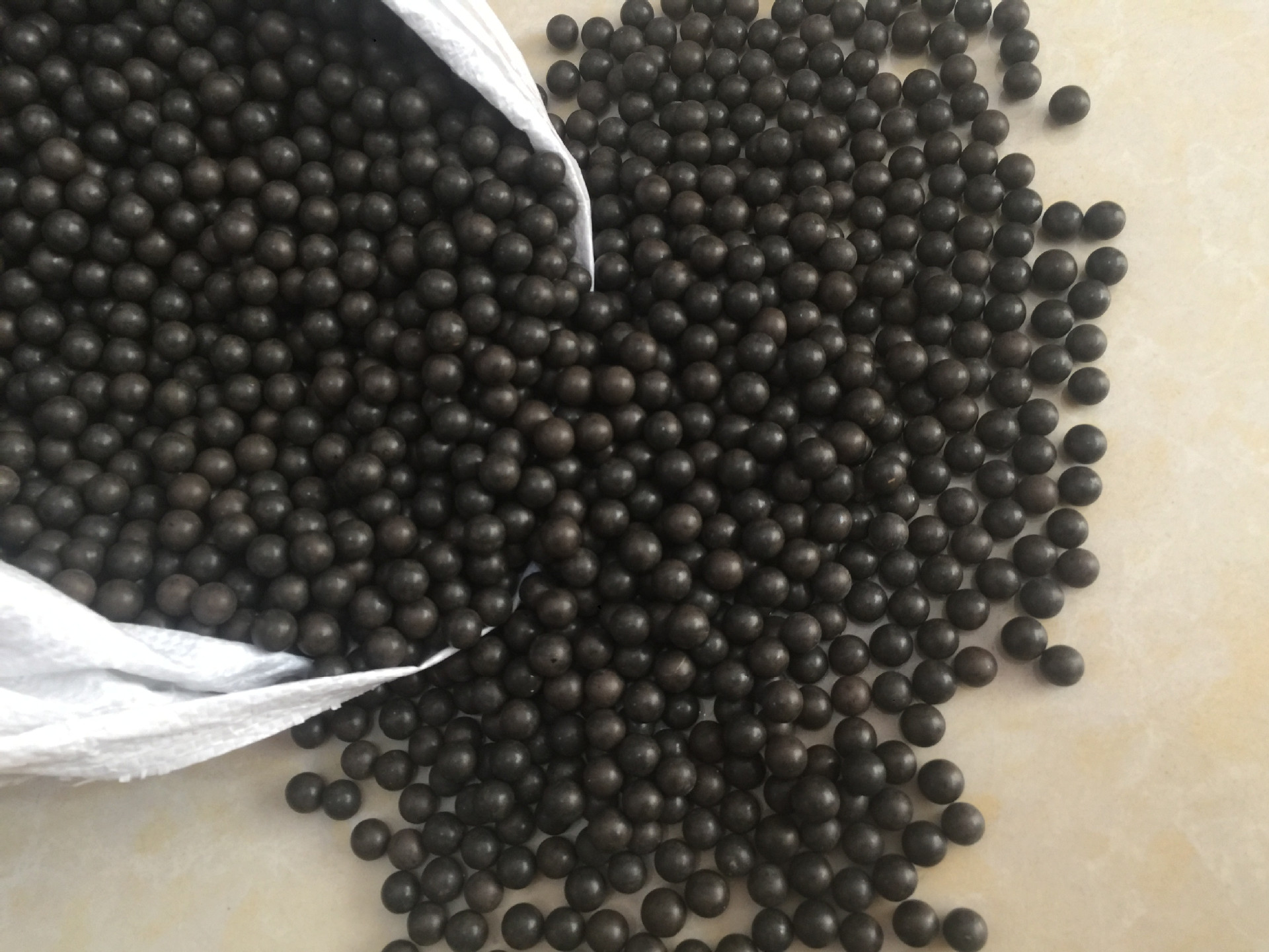 Add hard mud balls 8mm,9mm,10mm mud balls slingshot mud balls a bag of 50kg mud beads
