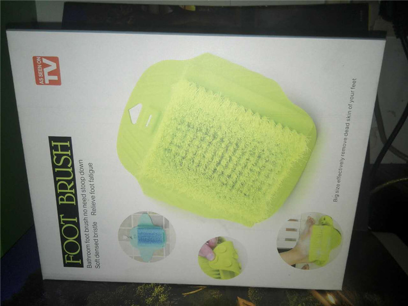 2016 new TV product foot brush foot brush foot cleaning brush foot rub with suction cup