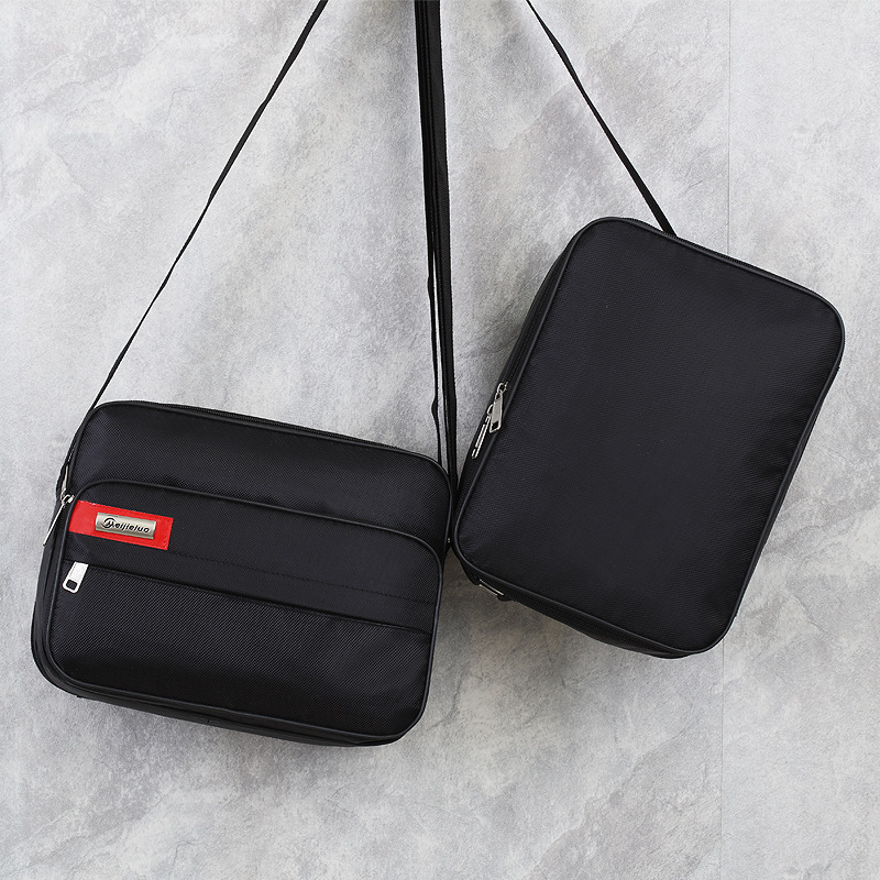 Wholesale nylon men's shoulder bag casual messenger bag men's zipper sports pouch men's change clutch bag