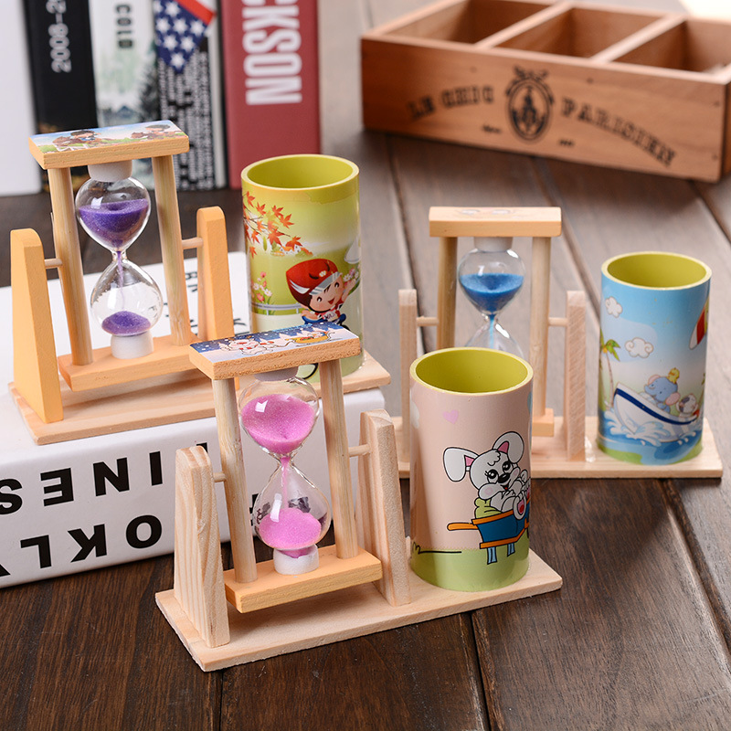 Children's Day Hourglass Pen Holder Cartoon Pattern quicksand Wooden Hourglass Ornaments Student Holiday Birthday Gift Small Prizes