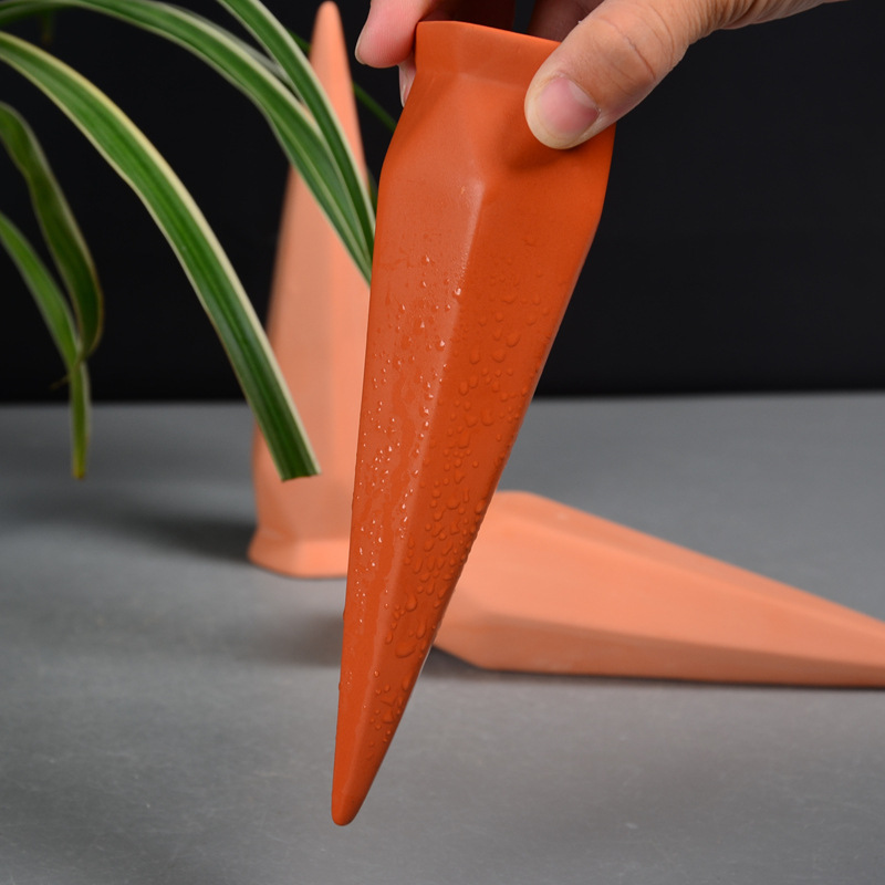 Ceramic garden gardening drip watering tool lazy automatic red pottery flower watering device red soil water seepage device