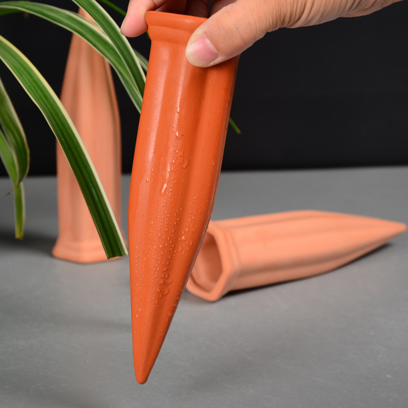 Ceramic garden gardening drip watering tool lazy automatic red pottery flower watering device red soil water seepage device